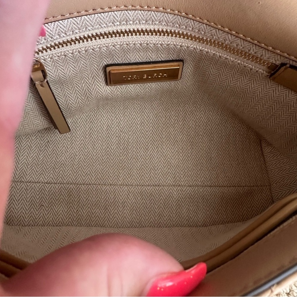🌸LIKE NEW🌸💯Authentic Tory Burch Kira Bag and Wallet - Picture 3 of 16